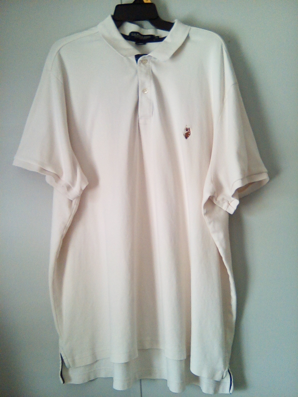 U.S. Polo Assn. White Men’s Polo with Embroidered Logo